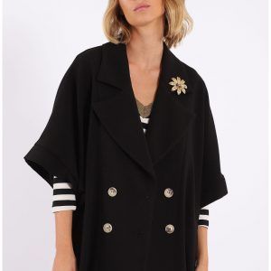 Gilet à manches courtes et boutons métalliques